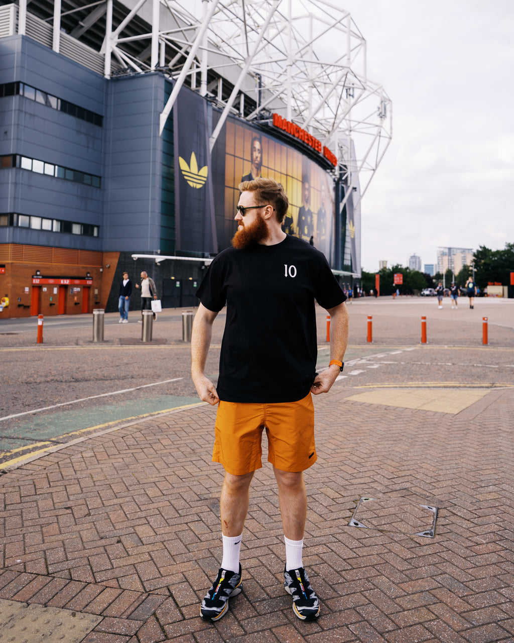 Matheus Cunha shirt by Haz Does Whatever, Manchester United football art