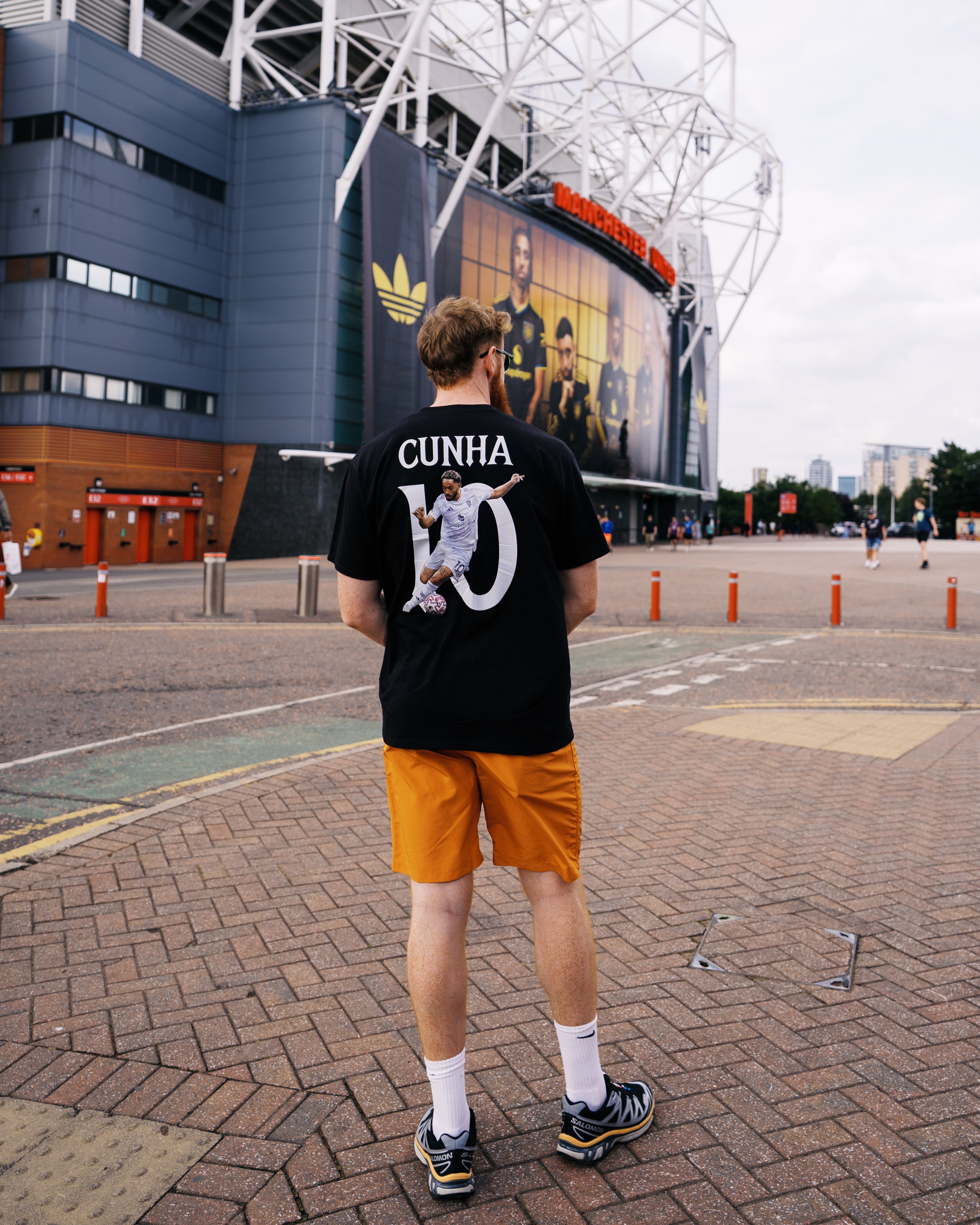 Matheus Cunha shirt by Haz Does Whatever, Manchester United football art